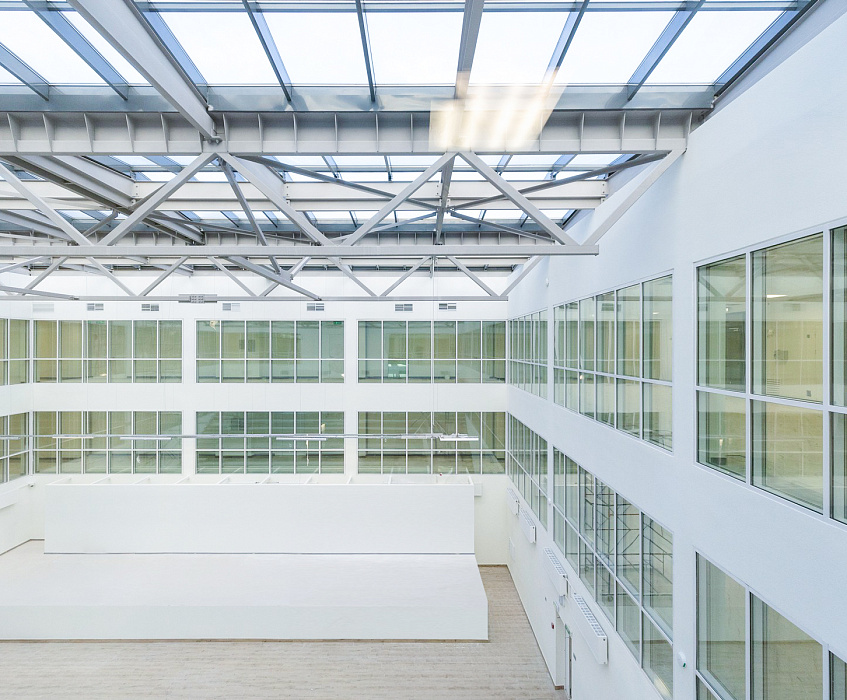 Лицей (жилые кварталы «Кронфорт»)