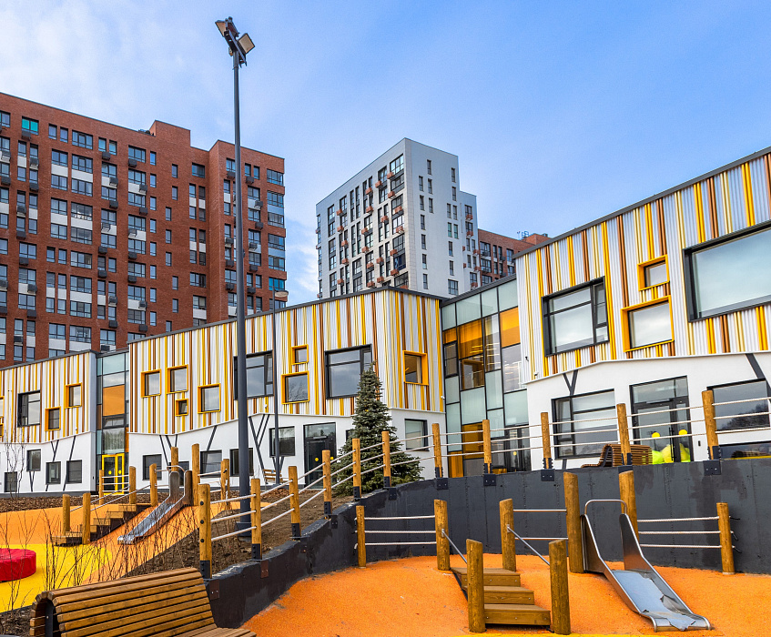 ДОО «Веселое королевство»